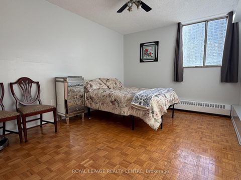 Photo 12 at 209 - 340 Dixon Road, The Westway, Toronto