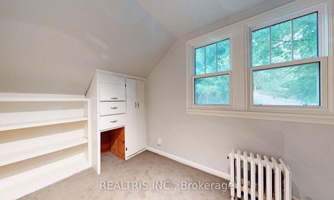 Photo 17 at 149 Worsley Street, City Centre, Barrie