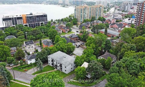 Photo 39 at 149 Worsley Street, City Centre, Barrie