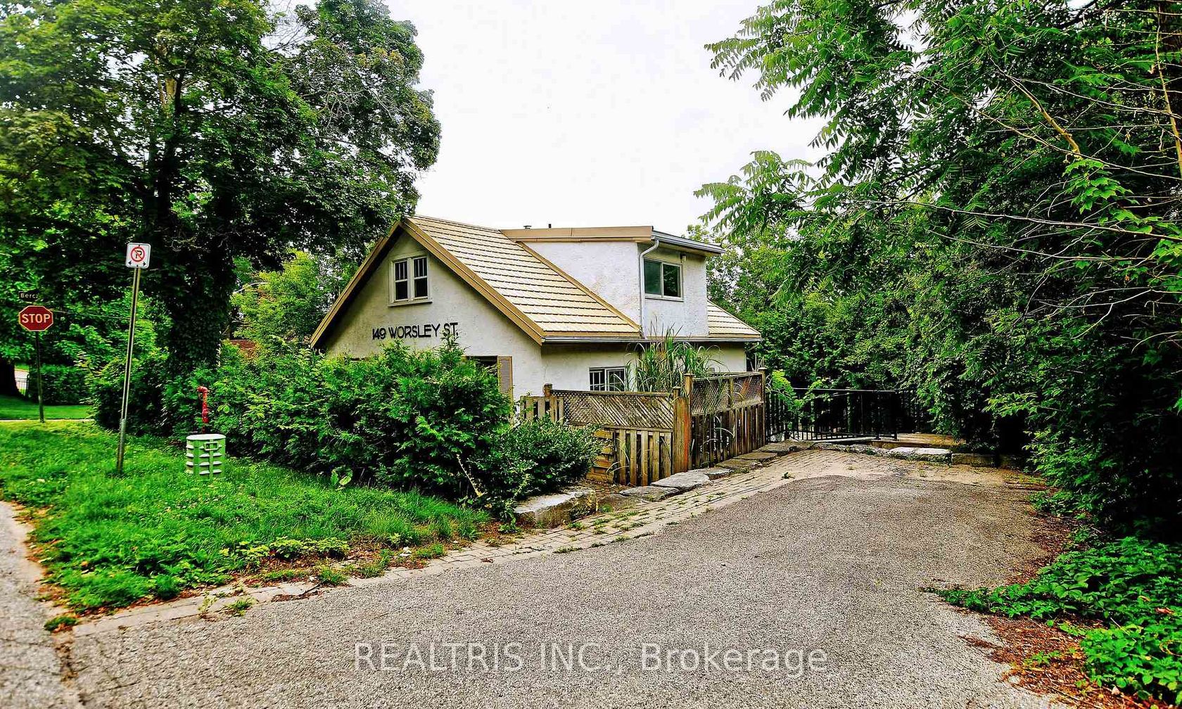 149 Worsley Street, City Centre, Barrie photo 0