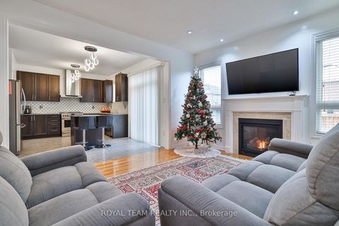 Photo 4 at 61 Lampkin Street, Sutton & Jackson's Point, Georgina