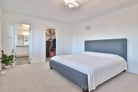 Photo 9 at 61 Lampkin Street, Sutton & Jackson's Point, Georgina