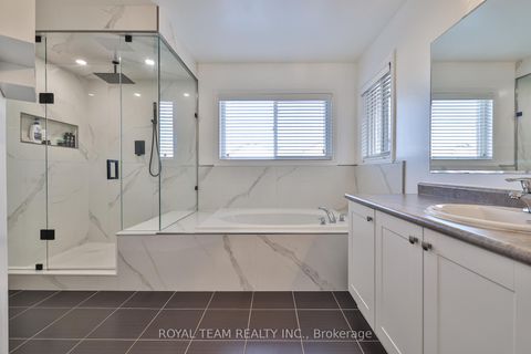 Photo 12 at 61 Lampkin Street, Sutton & Jackson's Point, Georgina