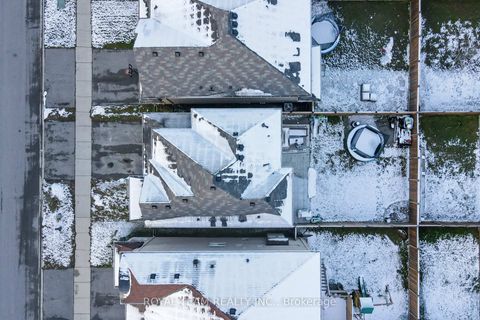 Photo 26 at 61 Lampkin Street, Sutton & Jackson's Point, Georgina