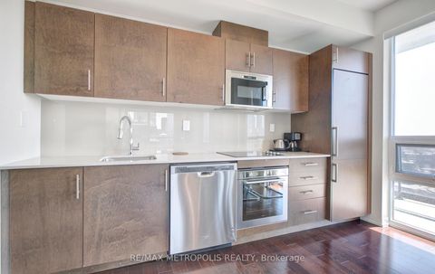 Photo 6 at 2015 - 460 Adelaide Street E, Moss Park, Toronto