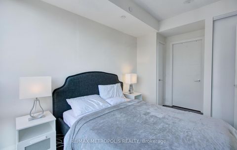 Photo 8 at 2015 - 460 Adelaide Street E, Moss Park, Toronto