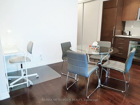 Photo 3 at 2117 - 460 Adelaide Street E, Moss Park, Toronto