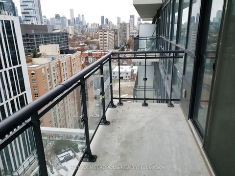 Photo 15 at 2117 - 460 Adelaide Street E, Moss Park, Toronto