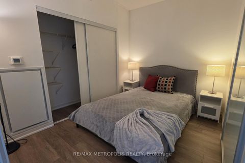 Photo 4 at 813 - 55 East Liberty Street, Niagara, Toronto