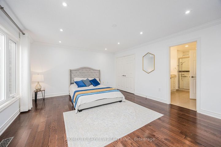 Photo 28 at 11 Wendover Court, Bayview Hill, Richmond Hill