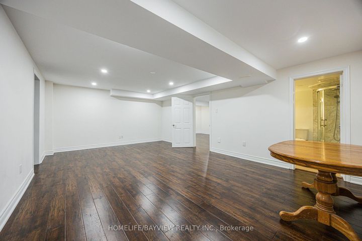 Photo 36 at 11 Wendover Court, Bayview Hill, Richmond Hill