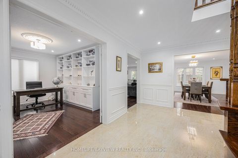 Photo 9 at 11 Wendover Court, Bayview Hill, Richmond Hill