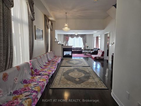 Photo 3 at 93 Oberfrick Avenue, Patterson, Vaughan