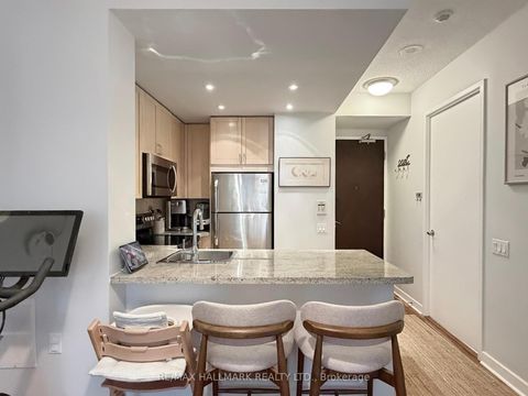 Photo 8 at 1403 - 85 Bloor Street E, Yonge Corridor, Toronto