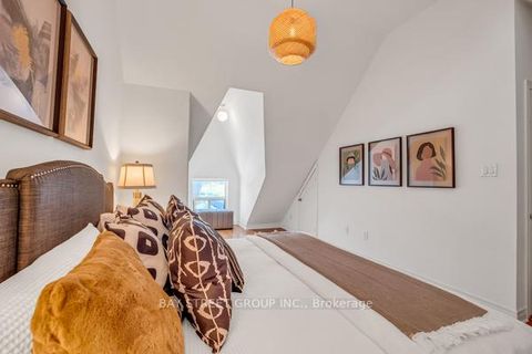 Photo 36 at 18 Wiltshire Avenue, Pellam Park, Toronto