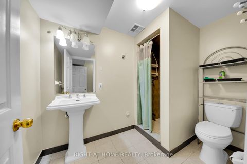 Photo 33 at 8 Terra Road, East Woodbridge, Vaughan