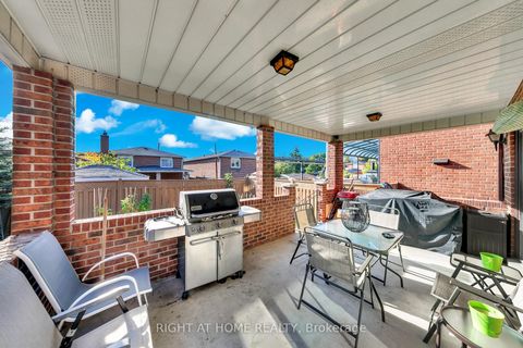 Photo 39 at 8 Terra Road, East Woodbridge, Vaughan