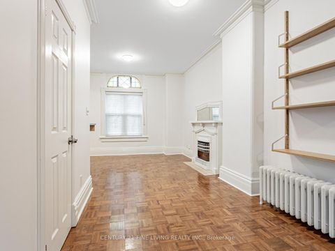 Photo 23 at 24 Webster Avenue, Annex, Toronto