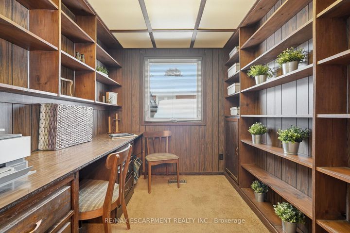 Photo 8 at 2036 Mountainside Drive, Mountainside, Burlington