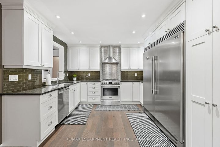 Photo 10 at 2036 Mountainside Drive, Mountainside, Burlington