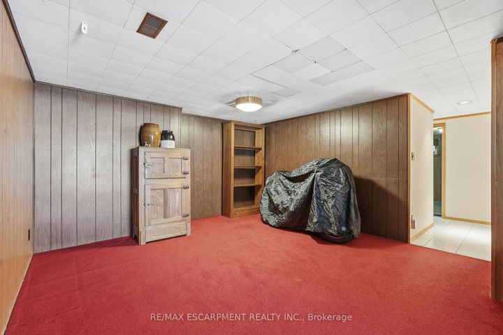 Photo 35 at 2036 Mountainside Drive, Mountainside, Burlington