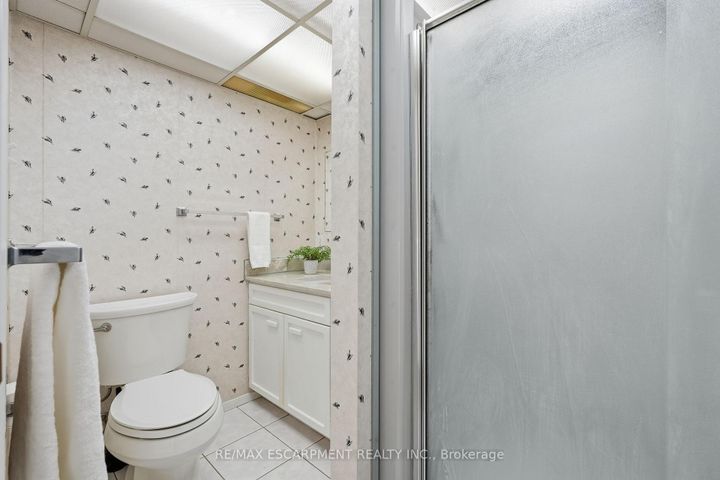 Photo 38 at 2036 Mountainside Drive, Mountainside, Burlington