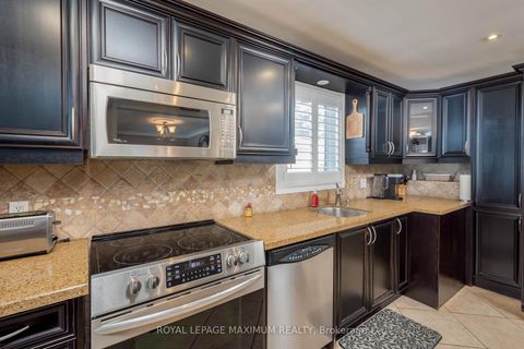 Photo 11 at 33 Alice Crescent, Maryvale, Toronto