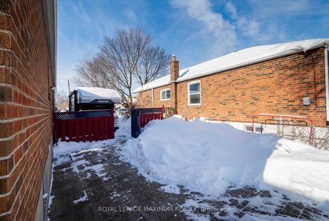 Photo 32 at 33 Alice Crescent, Maryvale, Toronto