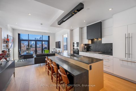 Photo 3 at 710 - 1 Strathgowan Avenue, Lawrence Park South, Toronto