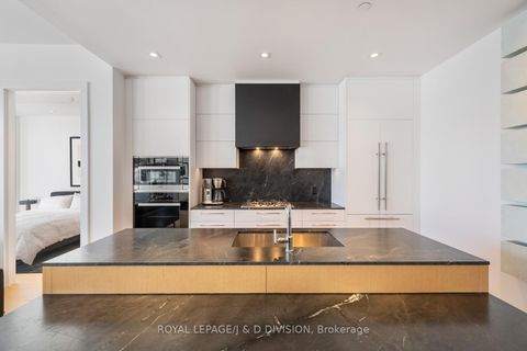 Photo 4 at 710 - 1 Strathgowan Avenue, Lawrence Park South, Toronto