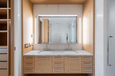 Photo 15 at 710 - 1 Strathgowan Avenue, Lawrence Park South, Toronto