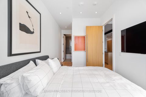 Photo 18 at 710 - 1 Strathgowan Avenue, Lawrence Park South, Toronto