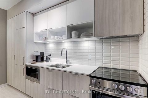 Photo 7 at 918 - 60 Tannery Road, Waterfront Communities C8, Toronto