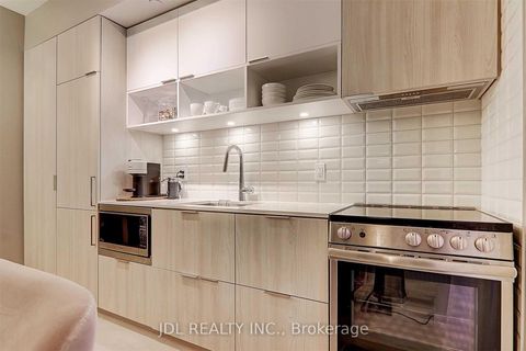 Photo 12 at 918 - 60 Tannery Road, Waterfront Communities C8, Toronto