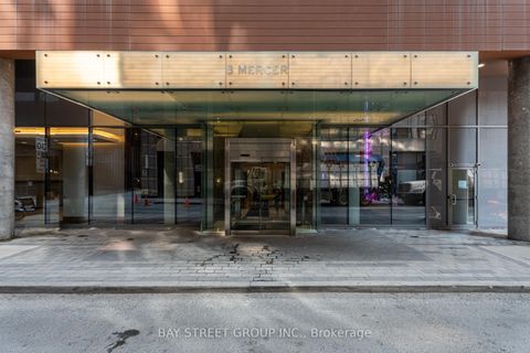 Photo 1 at 909 - 8 Mercer Street, Waterfront Communities C1, Toronto