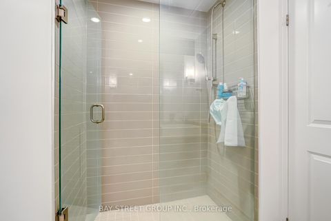 Photo 10 at 909 - 8 Mercer Street, Waterfront Communities C1, Toronto