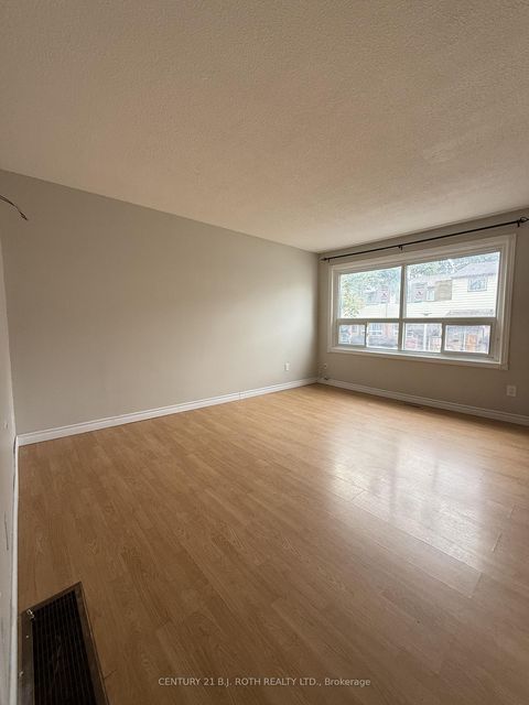 Photo 10 at A7 - 63 Ferris Lane, Cundles East, Barrie