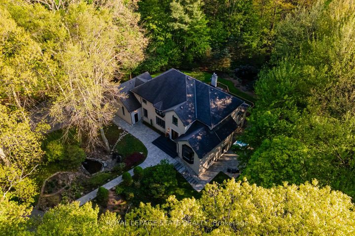 Photo 1 at 18 Elder Crescent, Ancaster, Hamilton