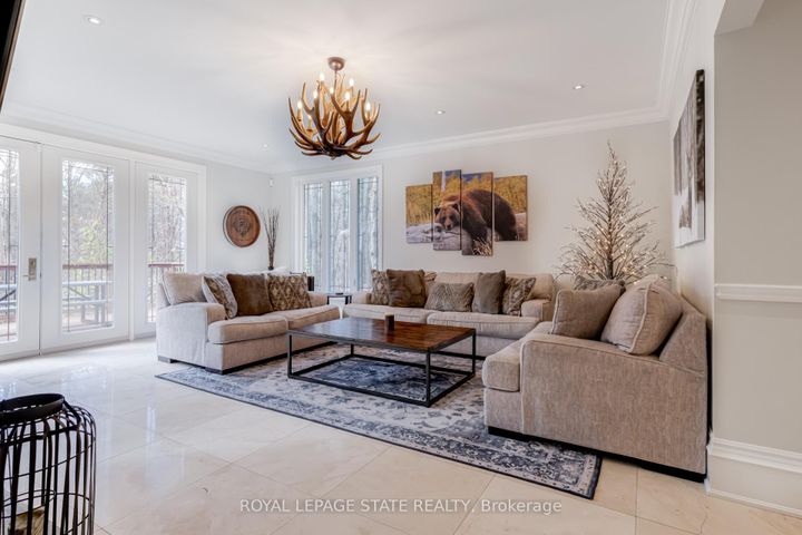 Photo 18 at 18 Elder Crescent, Ancaster, Hamilton