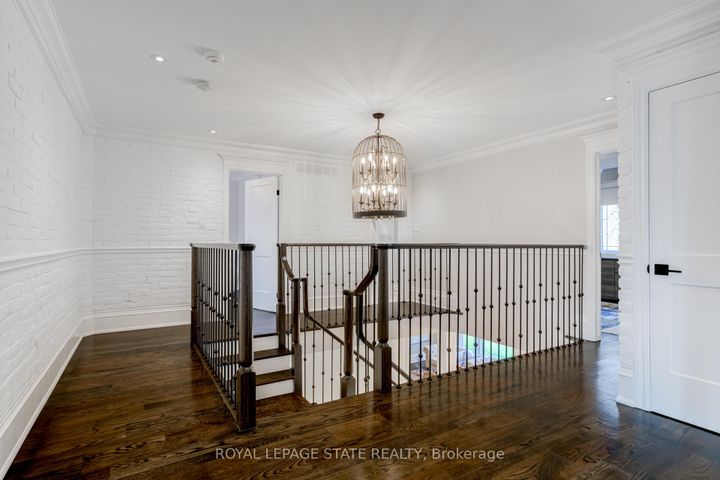 Photo 25 at 18 Elder Crescent, Ancaster, Hamilton