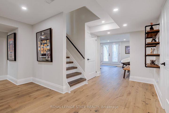 Photo 36 at 18 Elder Crescent, Ancaster, Hamilton