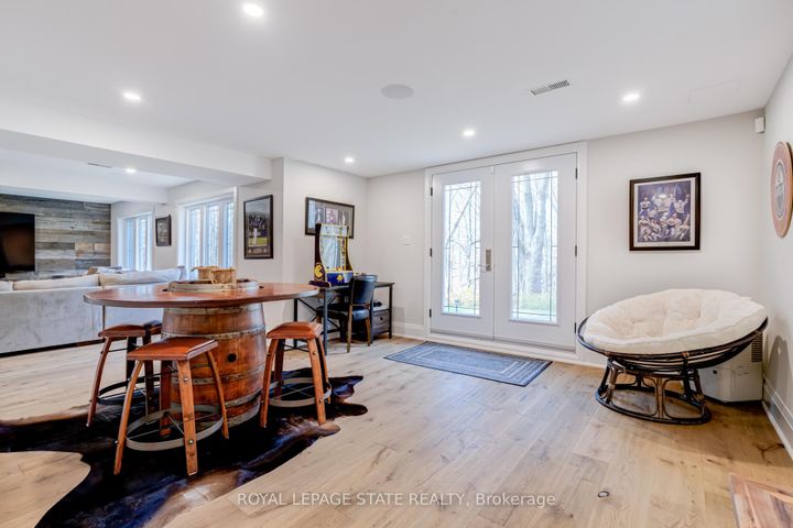 Photo 38 at 18 Elder Crescent, Ancaster, Hamilton