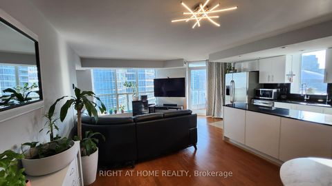 Photo 8 at 1912 - 8 York Street, Waterfront Communities C1, Toronto