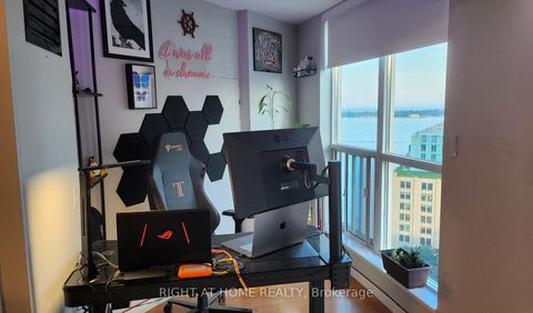 Photo 11 at 1912 - 8 York Street, Waterfront Communities C1, Toronto