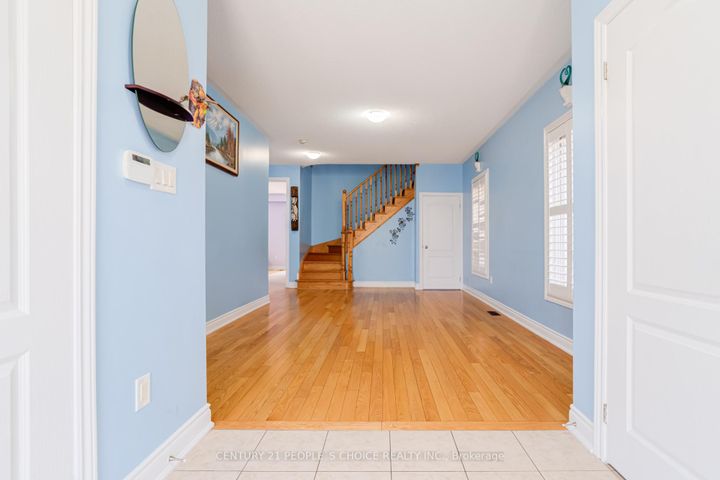 Photo 4 at 89 Education Road, Bram East, Brampton