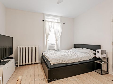 Photo 15 at 24 Webster Avenue, Annex, Toronto