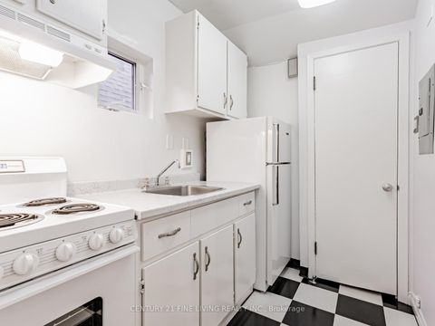 Photo 41 at 24 Webster Avenue, Annex, Toronto