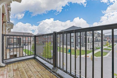 Photo 9 at 85 Casely Avenue, Rural Richmond Hill, Richmond Hill