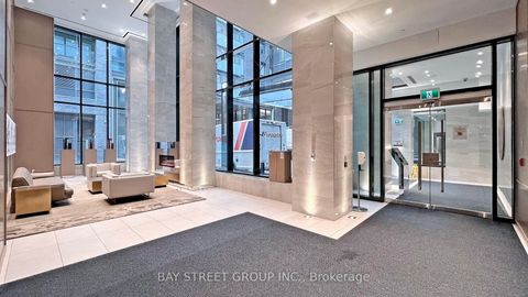 Photo 10 at 4801 - 125 Blue Jays Way, Waterfront Communities C1, Toronto