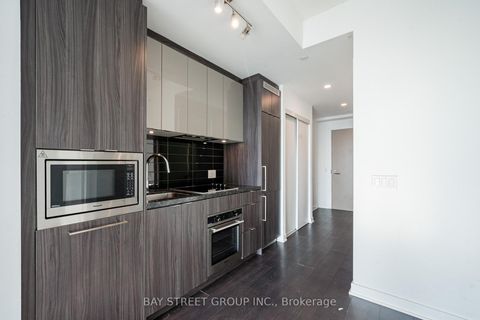 Photo 16 at 4801 - 125 Blue Jays Way, Waterfront Communities C1, Toronto